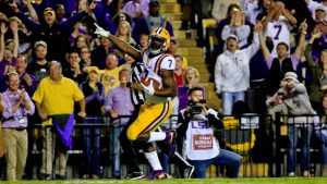 No. 25 LSU subdues No. 23 Ole Miss 38-21