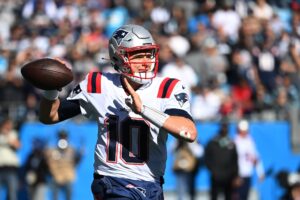 Patriots look to continue playoff push vs. Colts