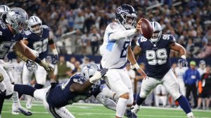 Titans QB Mariota returns to practice