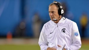FBS Notes: Spartans’ Dantonio will not resign