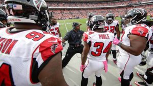 Falcons promote Manuel to defensive coordinator