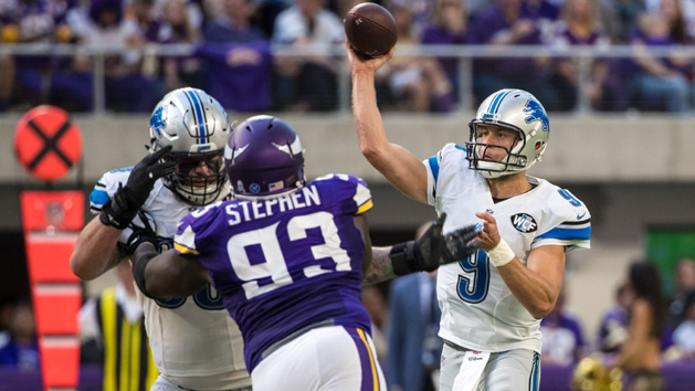 Nov 6, 2016; Minneapolis, MN, USA; Detroit Lions quarterback Matthew Stafford (9) throws during the second quarter against the Minnesota Vikings at U.S. Bank Stadium. Photo Credit: Brace Hemmelgarn-USA TODAY Sports