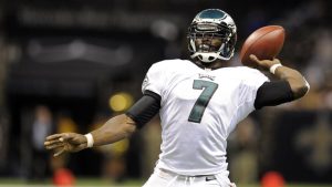 Eagles stick with Vick as starter
