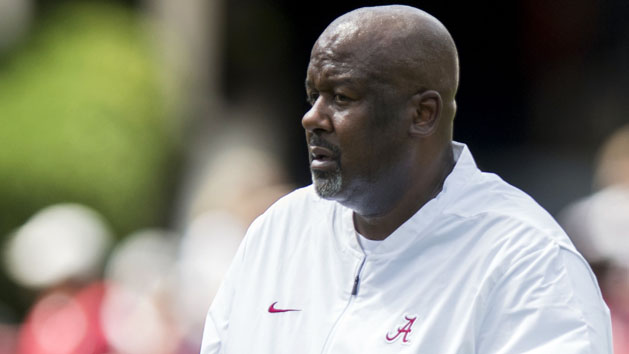 Aug 4, 2018; Tuscaloosa, AL, USA; Alabama Crimson Tide offensive coordinator Mike Locksley coaches as the Alabama Crimson Tide football team holds practice at Bryant-Denny Stadium. Photo credit: Mickey Welsh/Advertiser via USA TODAY NETWORK