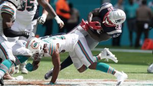 Reports: Dolphins trade DB Fitzpatrick to Steelers