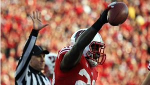 Wisconsin RB Ball ties career TD mark