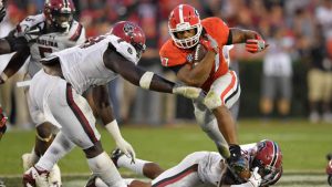 No. 1 Georgia holds off South Carolina