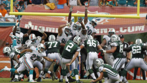 K Folk stays with Jets