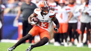 Beckham agrees to 5-year, $95M contract extension