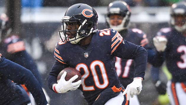 Dec 24, 2017; Chicago, IL, USA; Chicago Bears defensive back Prince Amukamara (20) runs the ball against the Cleveland Browns during a game at Soldier Field. The Bears won 20-3. Photo Credit: Patrick Gorski-USA TODAY Sports