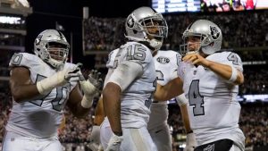 Carr to Crabtree with no time left gives Raiders win