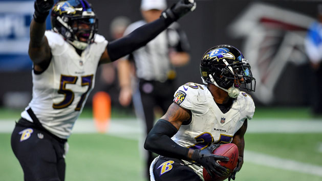 Dec 2, 2018; Atlanta, GA, USA; Baltimore Ravens cornerback Tavon Young (25) recovers a fumble by Atlanta Falcons quarterback Matt Ryan (2) (not shown) and returns it for a touchdown during the second half at Mercedes-Benz Stadium. Photo Credit: Dale Zanine-USA TODAY Sports