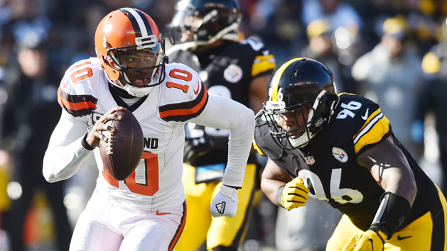 Jan 1, 2017; Pittsburgh, PA, USA; Cleveland Browns quarterback Robert Griffin III (10) scrambles away from Pittsburgh Steelers defensive tackle L.T. Walton (96) during the first quarter at Heinz Field. Photo Credit: Ken Blaze-USA TODAY Sports
