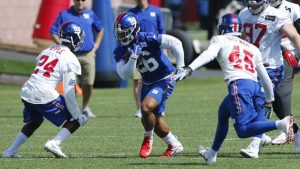 NFL Notes: Barkley, Giants agree on four-year deal