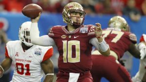 Florida State QB Maguire breaks bone in right foot