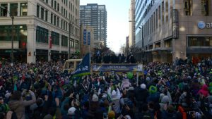700,000 fans celebrate at Seahawks’ parade