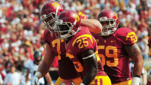 Running game powers USC over Cal, 27-9