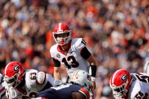 Bennett returns to Georgia; JT Daniels hits portal