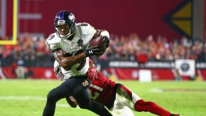 NFL Notebook: Ravens WR Smith (Achilles) returns