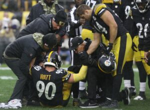 Steelers’ T.J. Watt injures hip, exits game vs. Lions