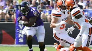 Report: Saints sign free agent RB West