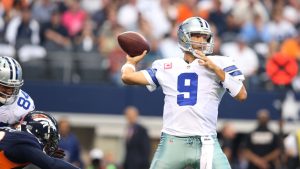 Cowboys hang on to edge Panthers