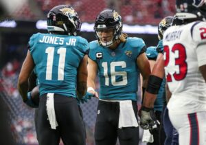 Recent No. 1 picks meet when Jags host Cardinals