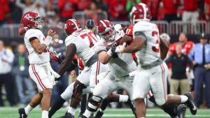 Alabama QB Tagovailoa injures thumb in practice
