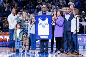 Kentucky Honors Smith with Ceremony in Lexington