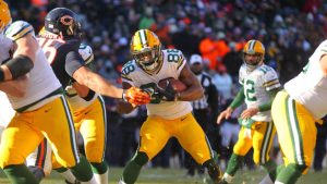 Montgomery fuels Packers’ win over Bears
