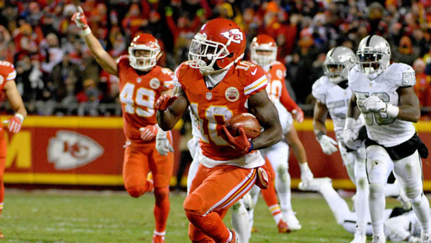 Dec 8, 2016; Kansas City, MO, USA; Kansas City Chiefs wide receiver Tyreek Hill (10) returns a punt for a touchdown during the first half against the Oakland Raiders at Arrowhead Stadium. Photo Credit: Denny Medley-USA TODAY Sports