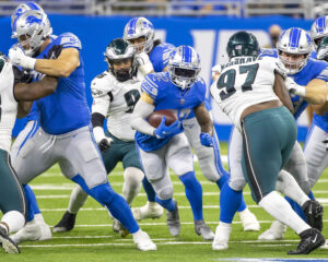 Lions seek first win in Thanksgiving war vs. Bears